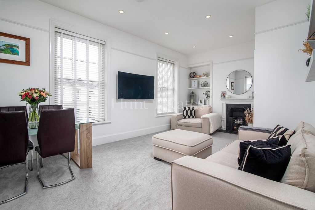 Property photo 2 of 18 Not Specified