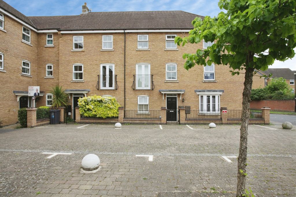 Property photo 1 of 20