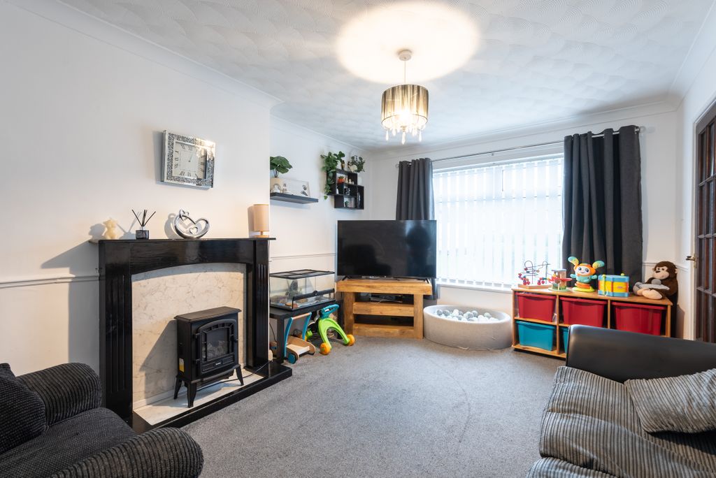 Property photo 2 of 24