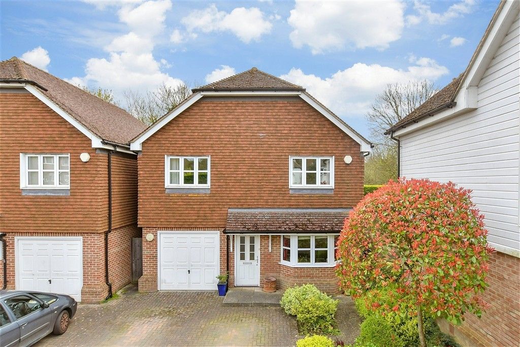 Property photo 1 of 16 External (Web)