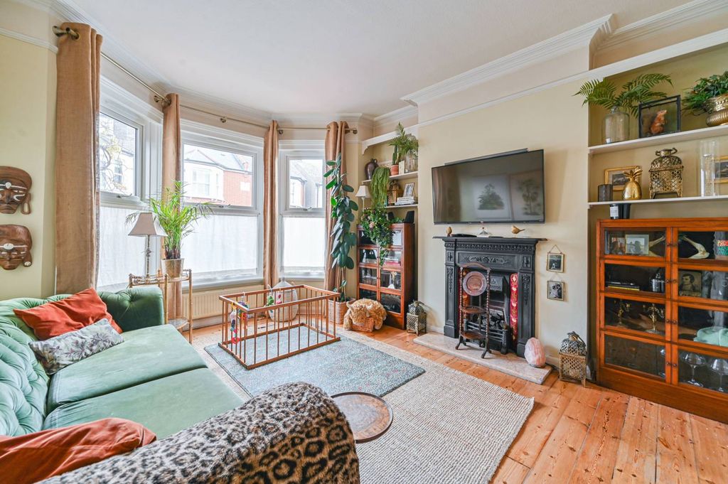 Property photo 1 of 33