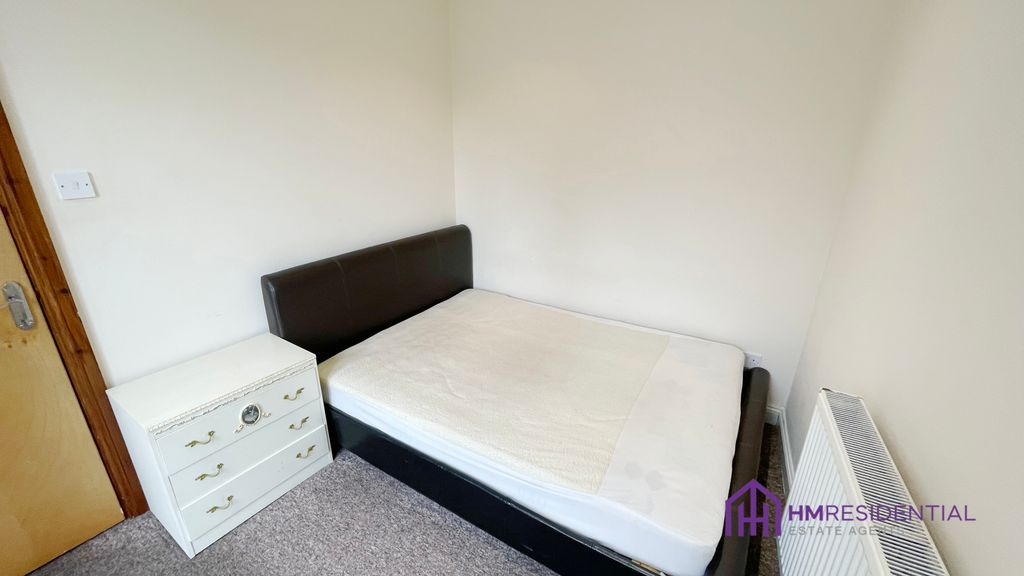 Property photo 3 of 6 Img_3765_4_Original.Jpg