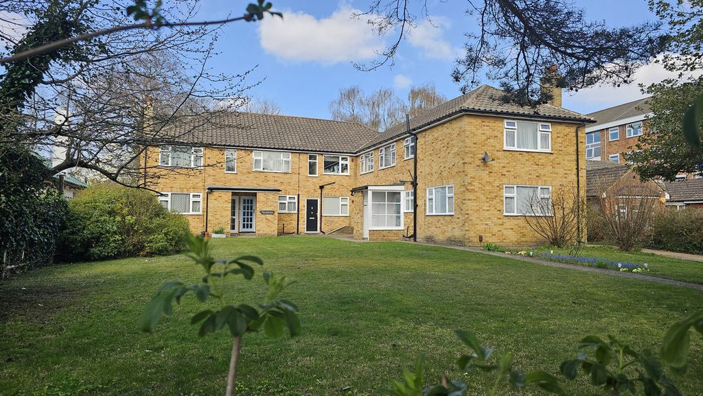 Property photo 1 of 11