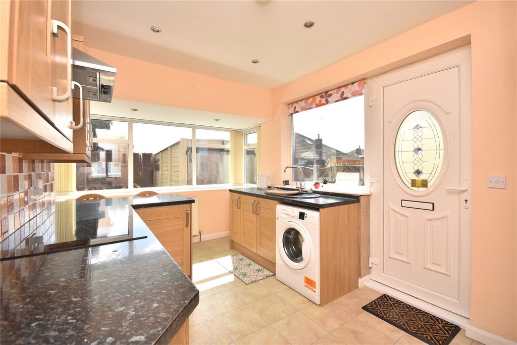 Property photo 3 of 11 Picture No. 04