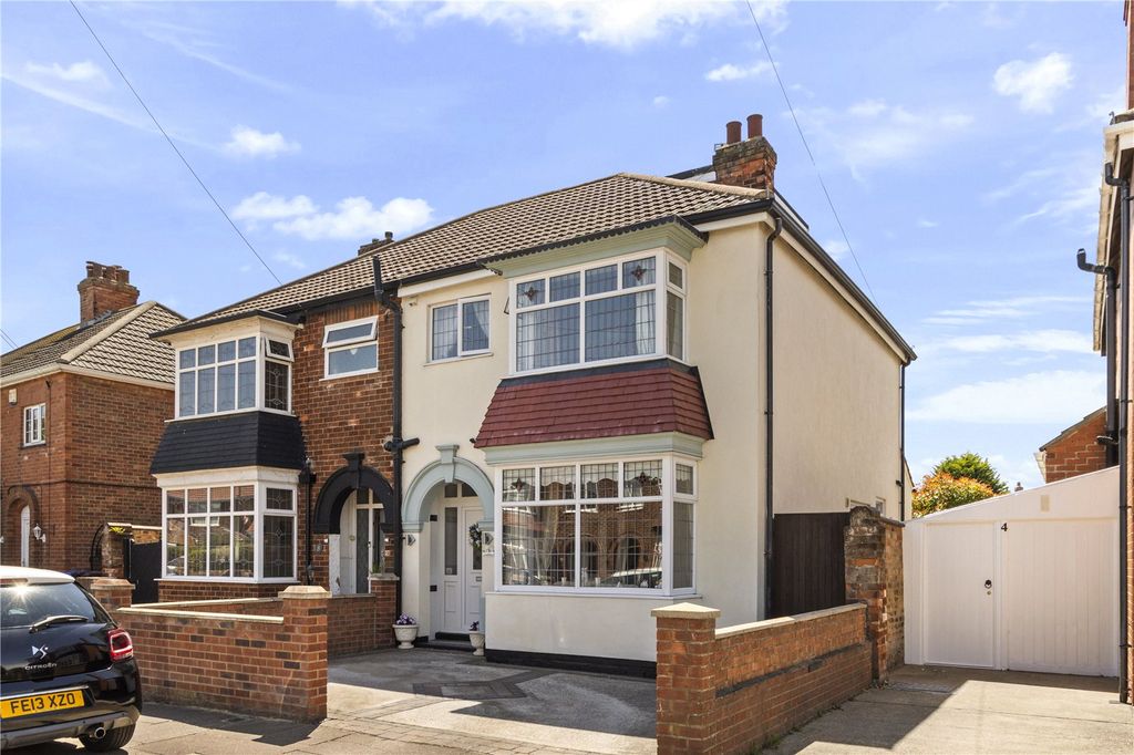 Property photo 1 of 32 Picture No. 33