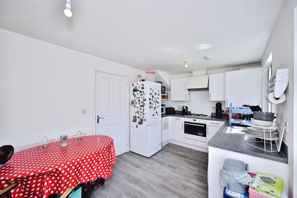 Property photo 2 of 14 Pbox-Img.Jpg