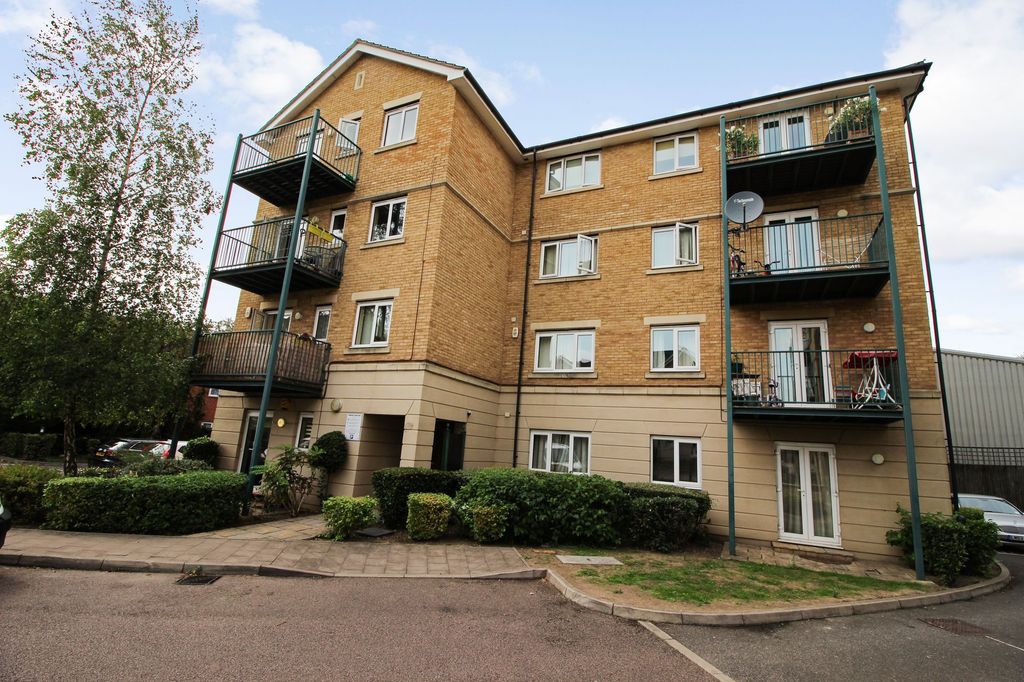 Property photo 1 of 7