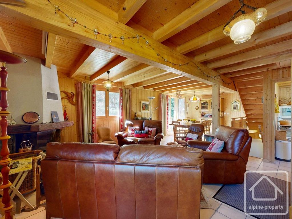 Property photo 3 of 40