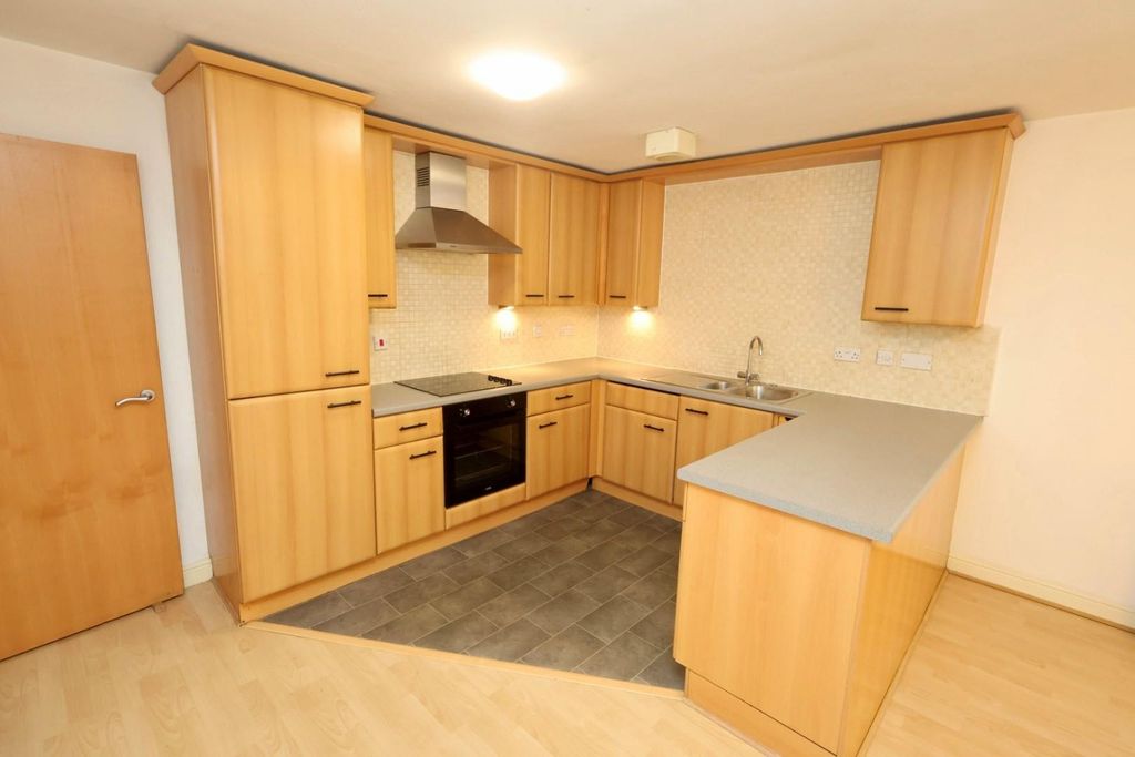 Property photo 3 of 13 2.Jpg