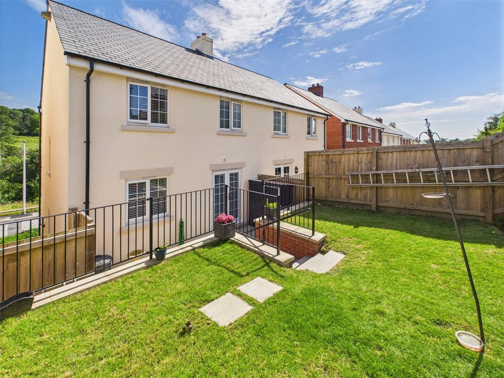 Property photo 1 of 13 Picture No. 16