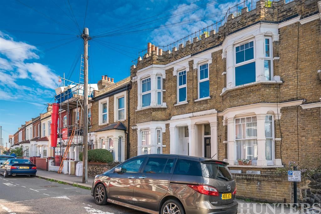 Property photo 1 of 1 1 Bed Flat To Rent Greyhound Road, London N17