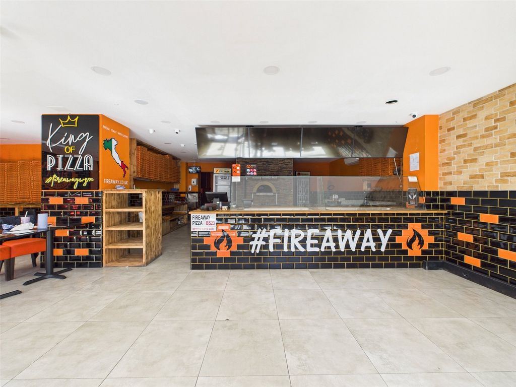 Property photo 2 of 29 Picture No. 31