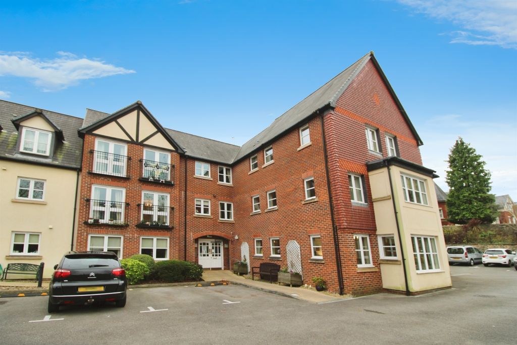 Property photo 1 of 15