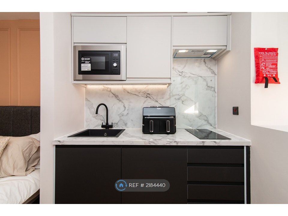 Property photo 3 of 26 Bedroom 1