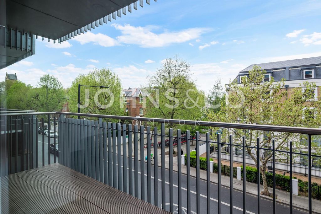 Property photo 2 of 9