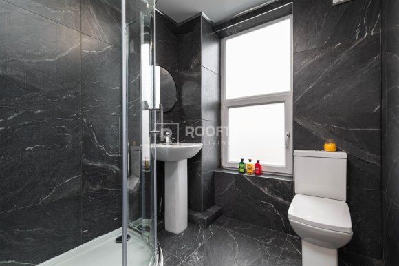 Property photo 1 of 13 8983706.Jpg