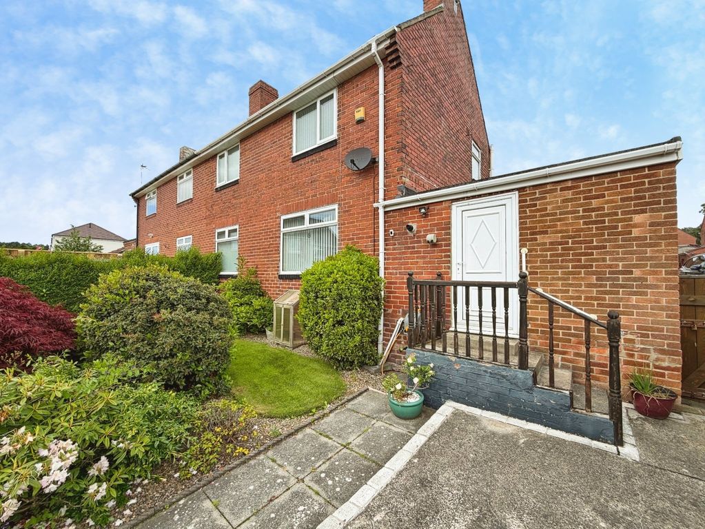 Property photo 1 of 19 External