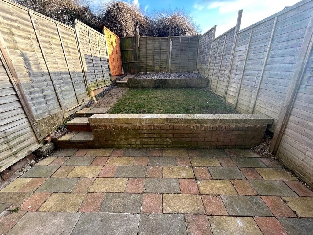 Property photo 3 of 7 Back Garden