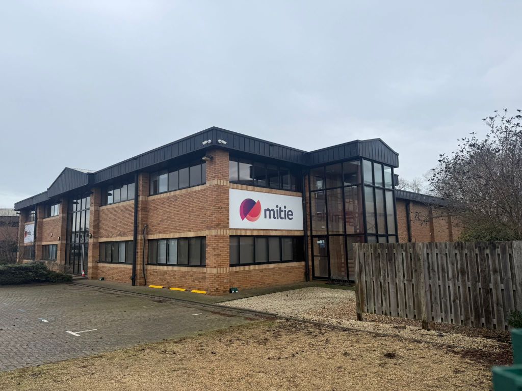 Property photo 3 of 9