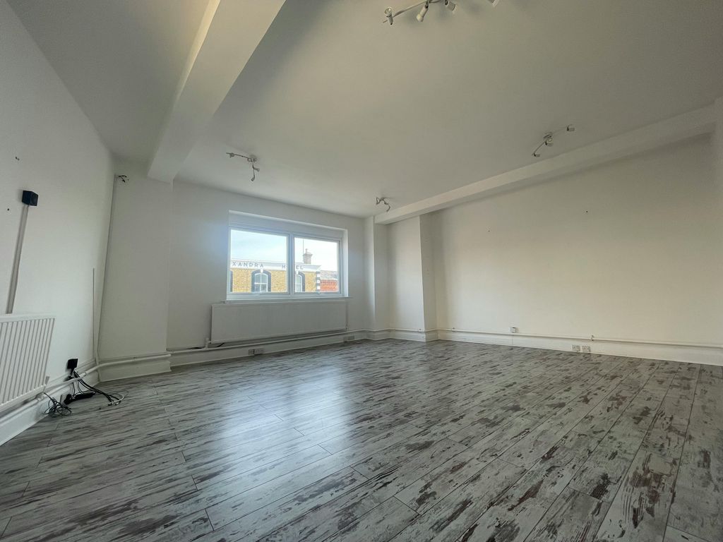 Property photo 3 of 3 Img_4214.Jpg