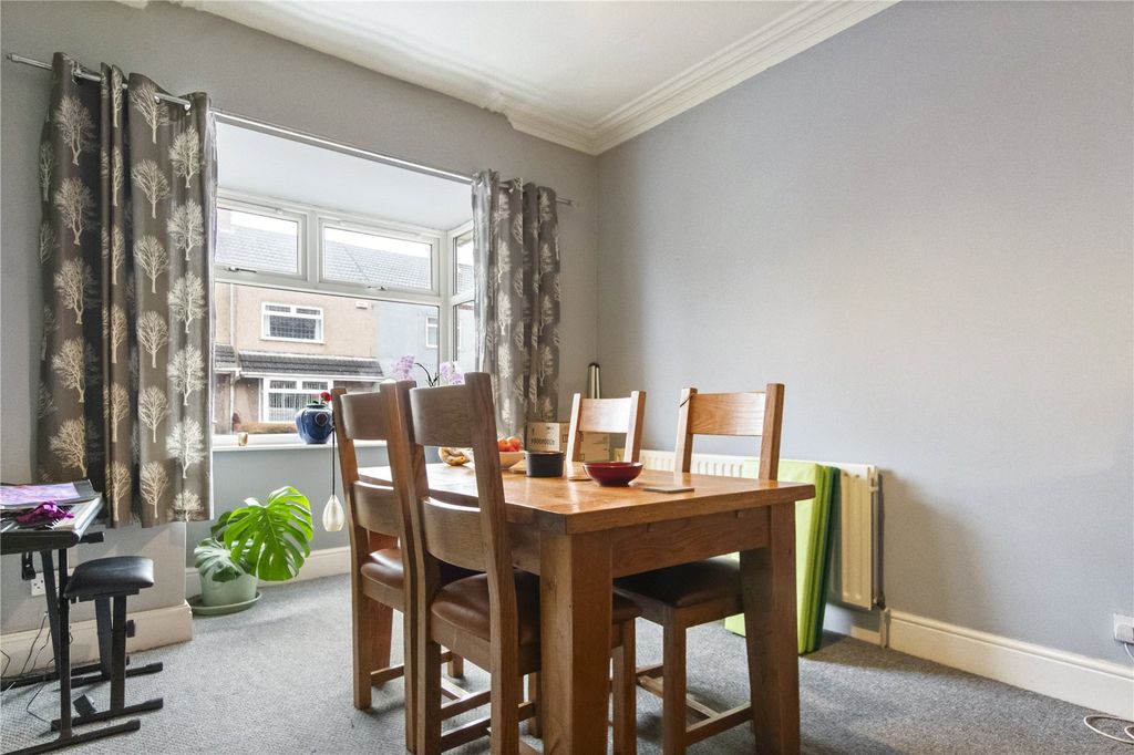 Property photo 3 of 9 Picture No. 02