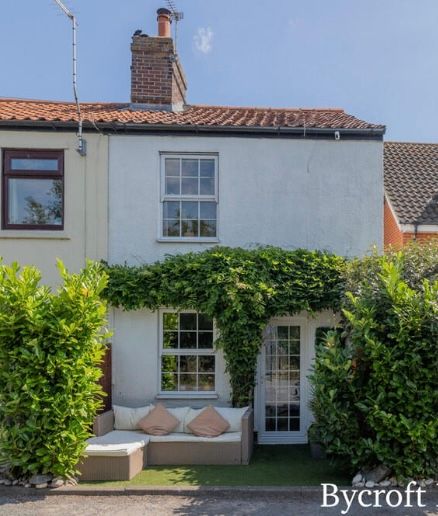 Property photo 1 of 11