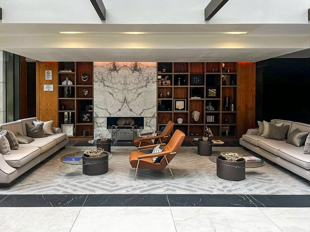 Property photo 1 of 9 Concierge