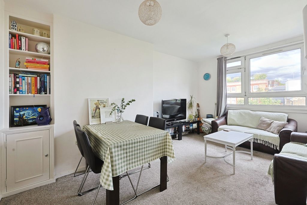 Property photo 3 of 16 Pbox-Img.Jpg