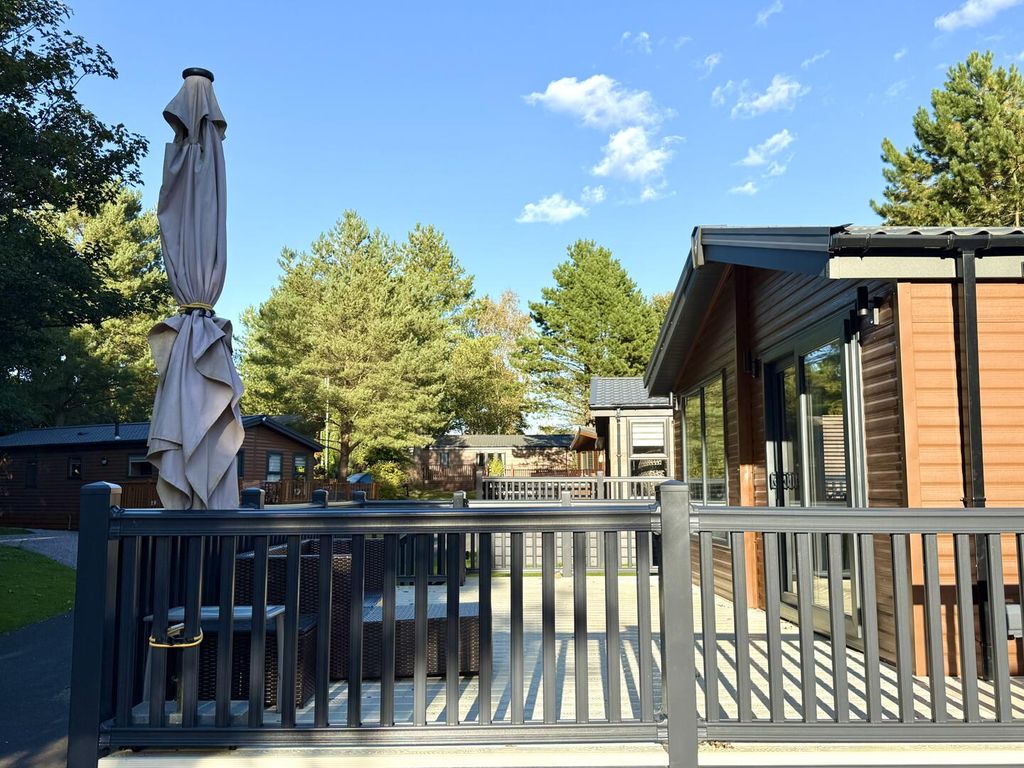 Property photo 2 of 3