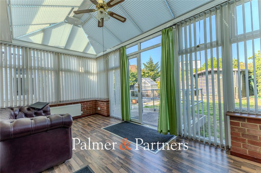 Property photo 3 of 15 Picture No. 06