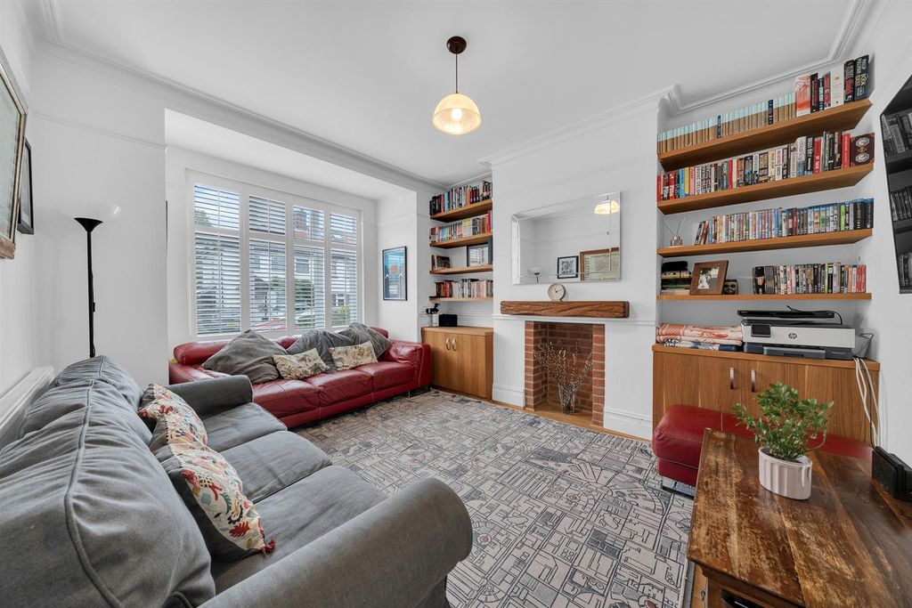 Property photo 2 of 21 Reception