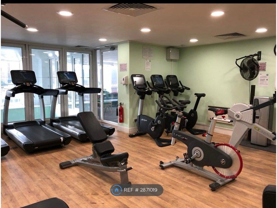 Property photo 2 of 11