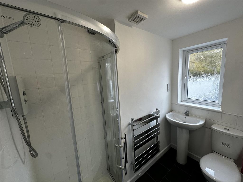 Property photo 3 of 7 Img_1398.Jpg