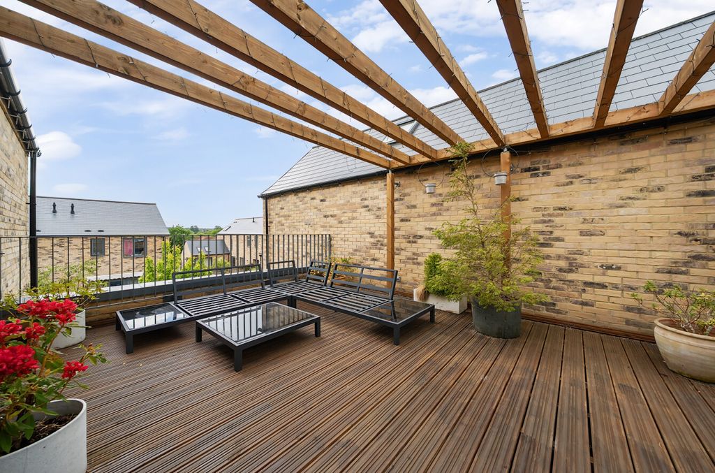 Property photo 3 of 11 1301101-5-683747c...