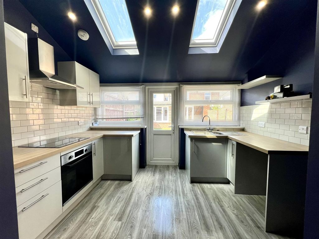 Property photo 2 of 7 Img_1118.Jpeg