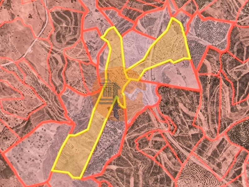 Property photo 2 of 31