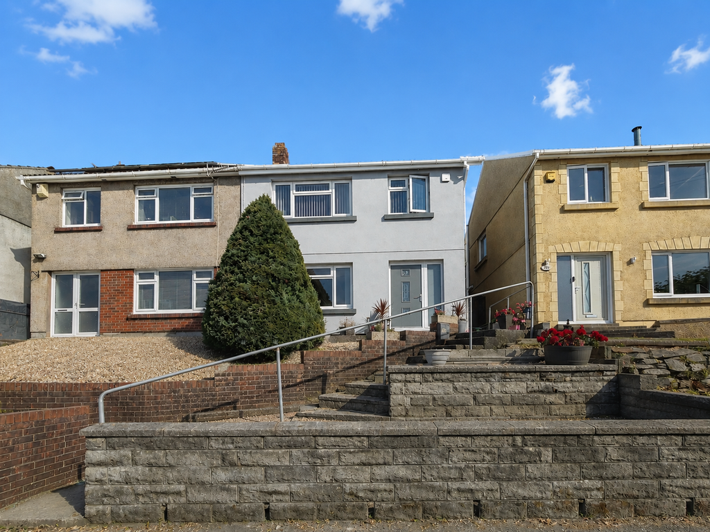 Property photo 1 of 39