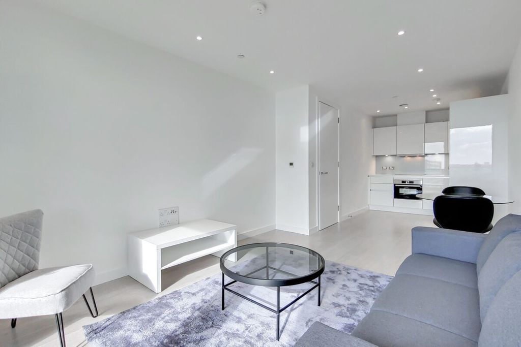 Property photo 3 of 20 2_Kitchen-Recepti...