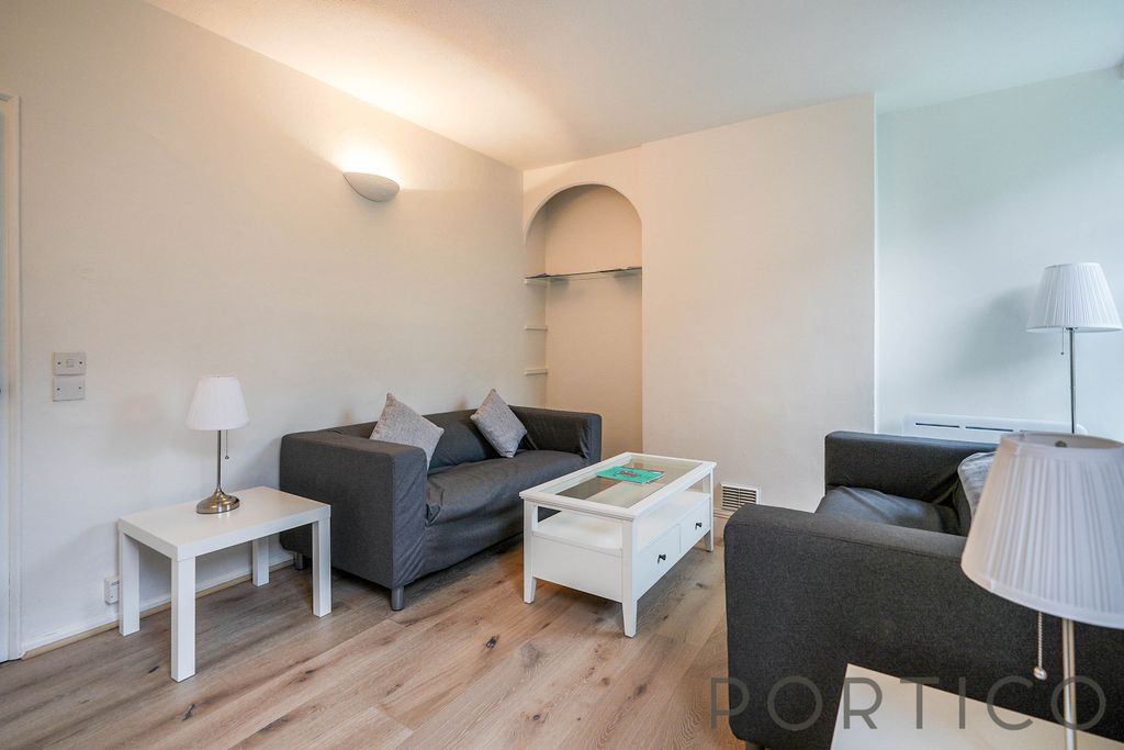 Property photo 2 of 13 1