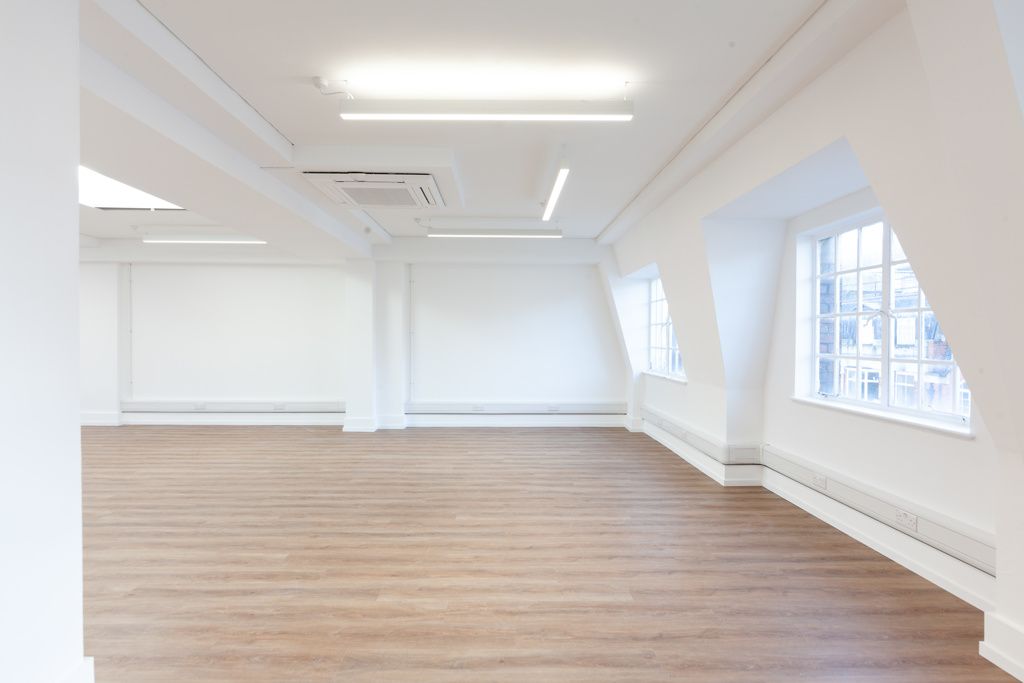 Property photo 3 of 10 Photo 5