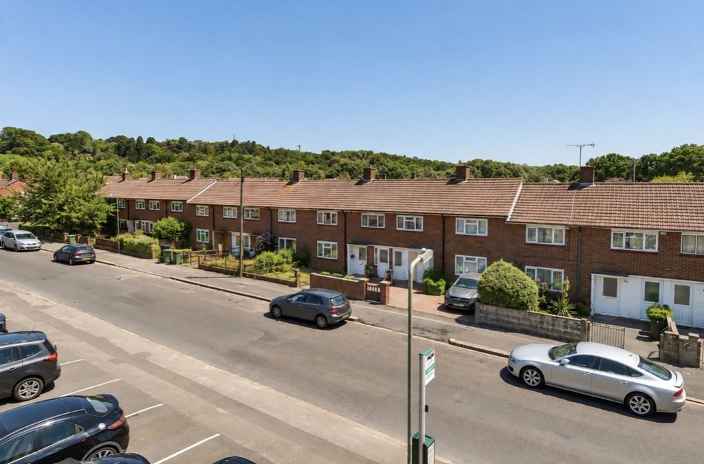 Property photo 1 of 13 Img_8835