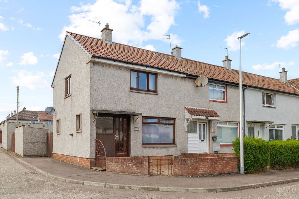 Property photo 1 of 18