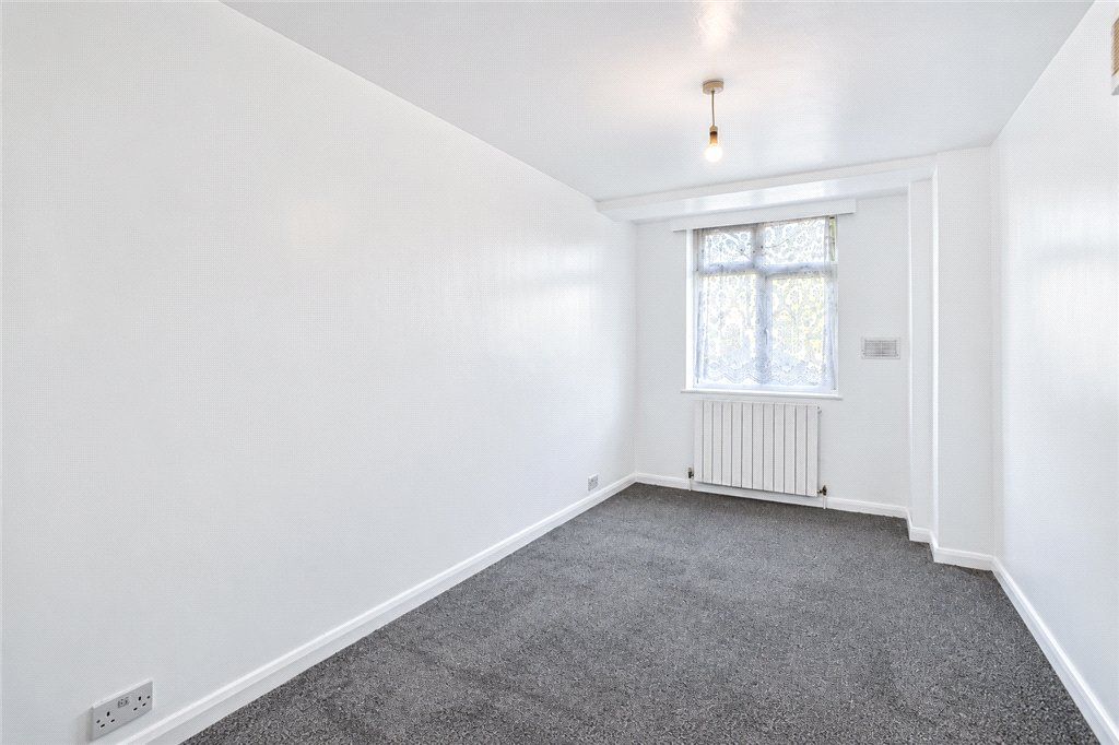 Property photo 3 of 7 Picture No. 02