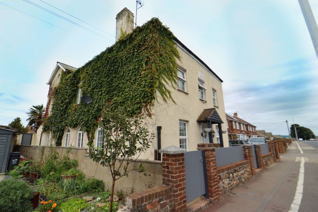 Property photo 1 of 30