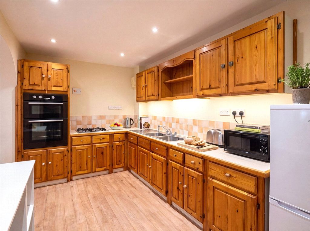 Property photo 3 of 5 Picture No. 02