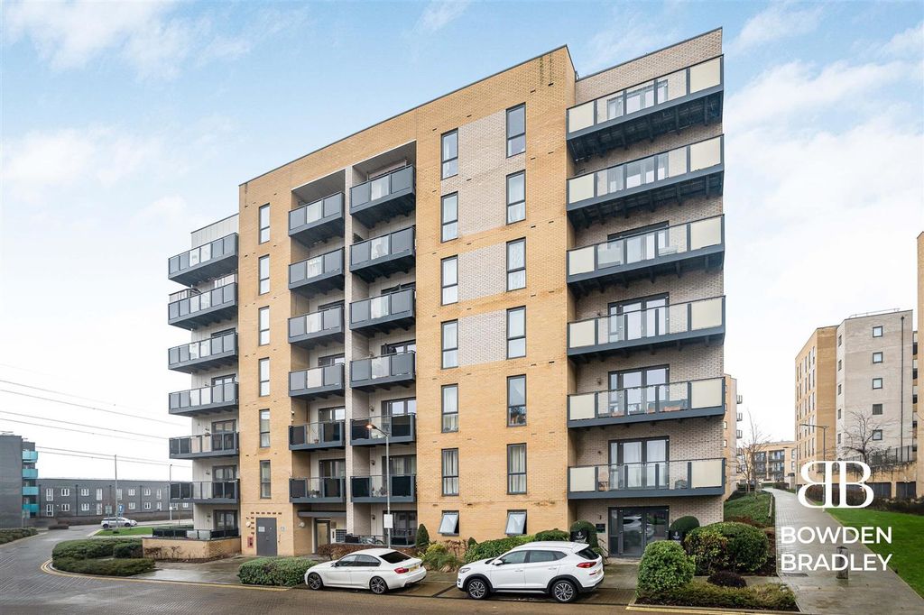 Property photo 1 of 11 A7_00617.Jpg