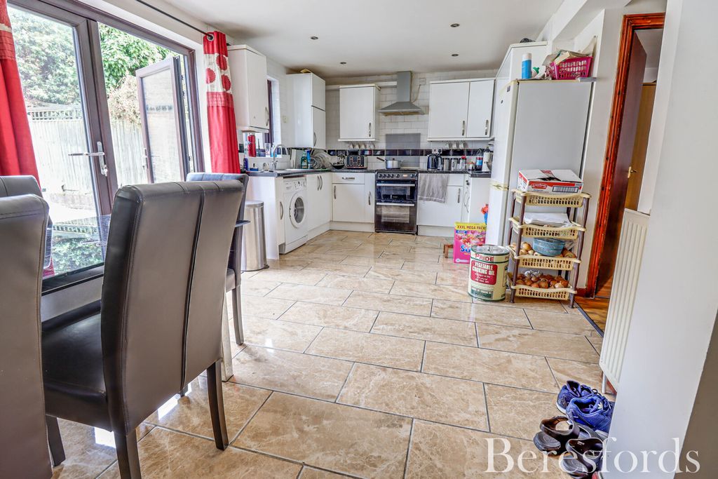 Property photo 3 of 14 Picture No. 08