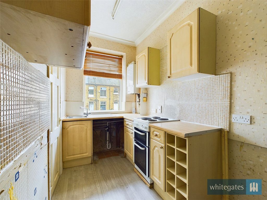 Property photo 3 of 8 Picture No. 38