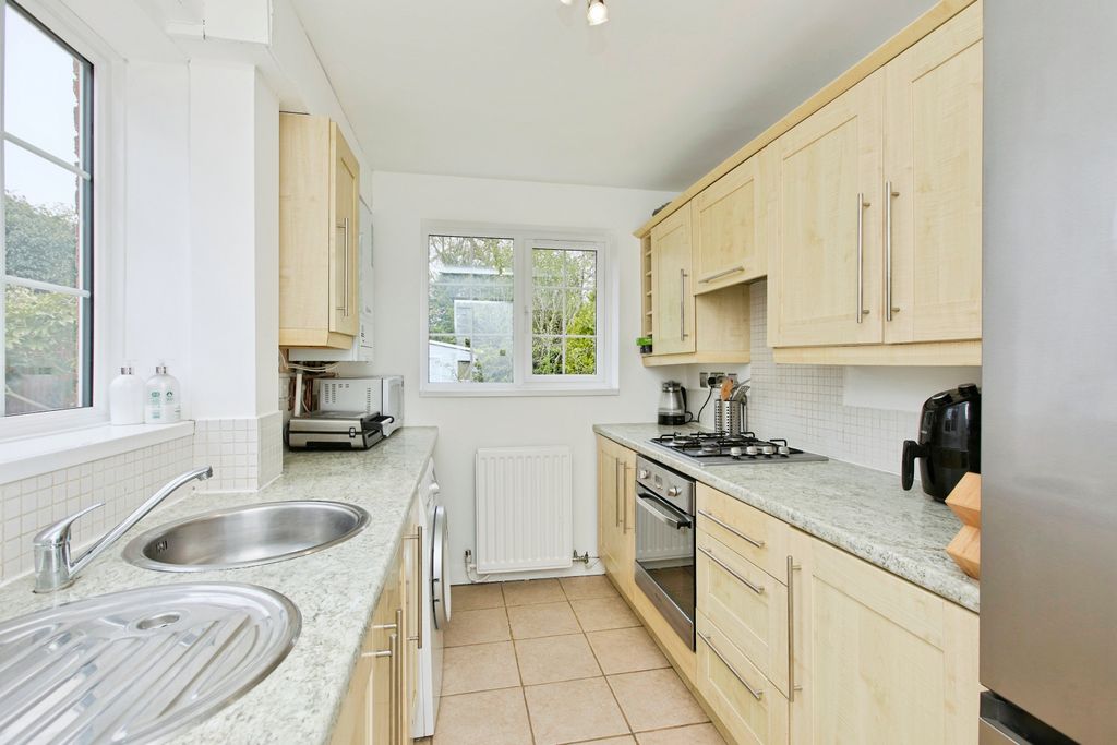 Property photo 2 of 15