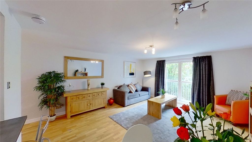 Property photo 2 of 15 Photo 2